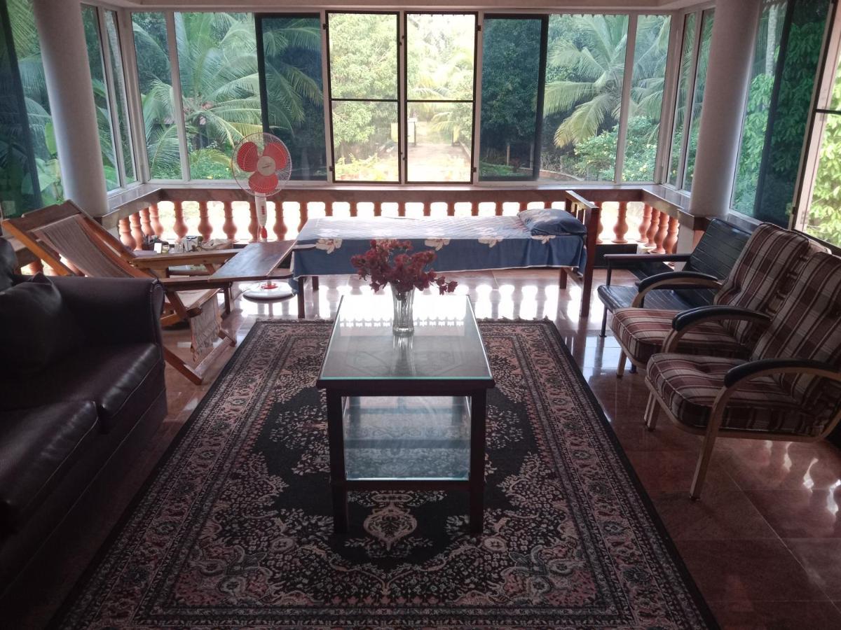 Pournami Home Stay Thrissur Exterior photo